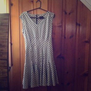 Grey white pattern dress